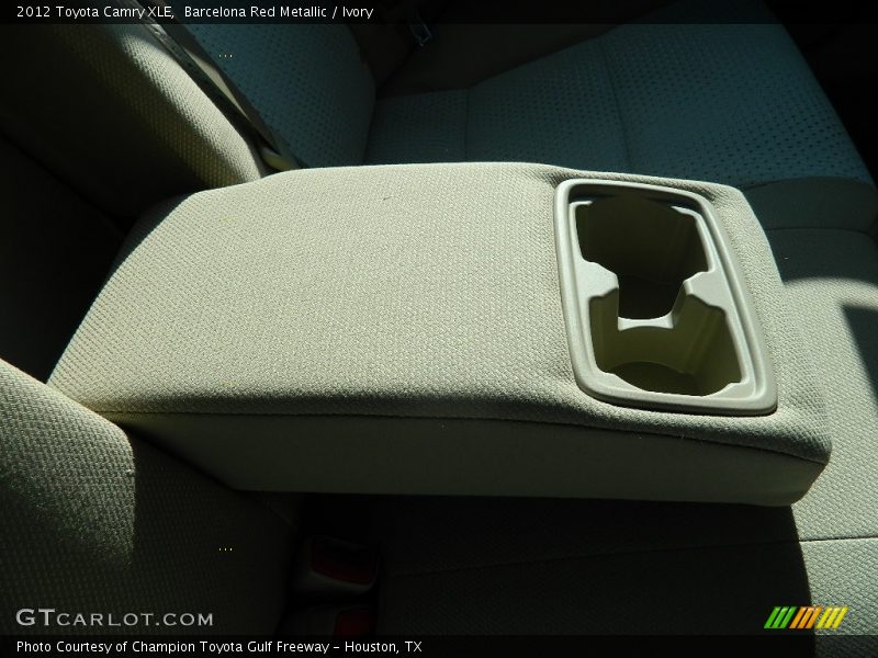 Barcelona Red Metallic / Ivory 2012 Toyota Camry XLE