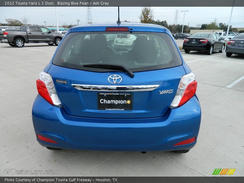 Blazing Blue Pearl / Ash Gray 2012 Toyota Yaris L 3 Door