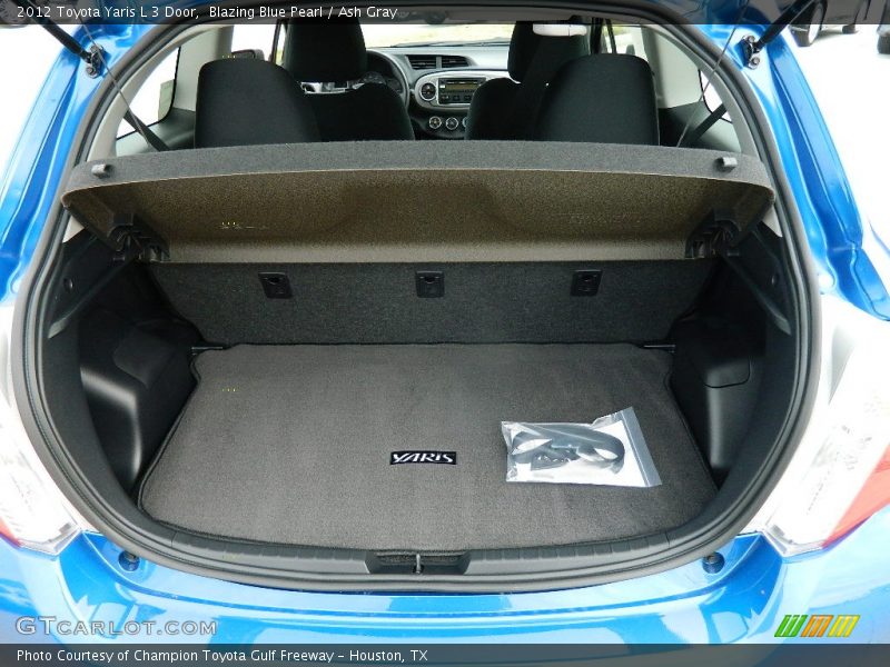 Blazing Blue Pearl / Ash Gray 2012 Toyota Yaris L 3 Door