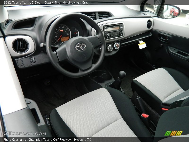 Classic Silver Metallic / Ash Gray 2012 Toyota Yaris L 3 Door