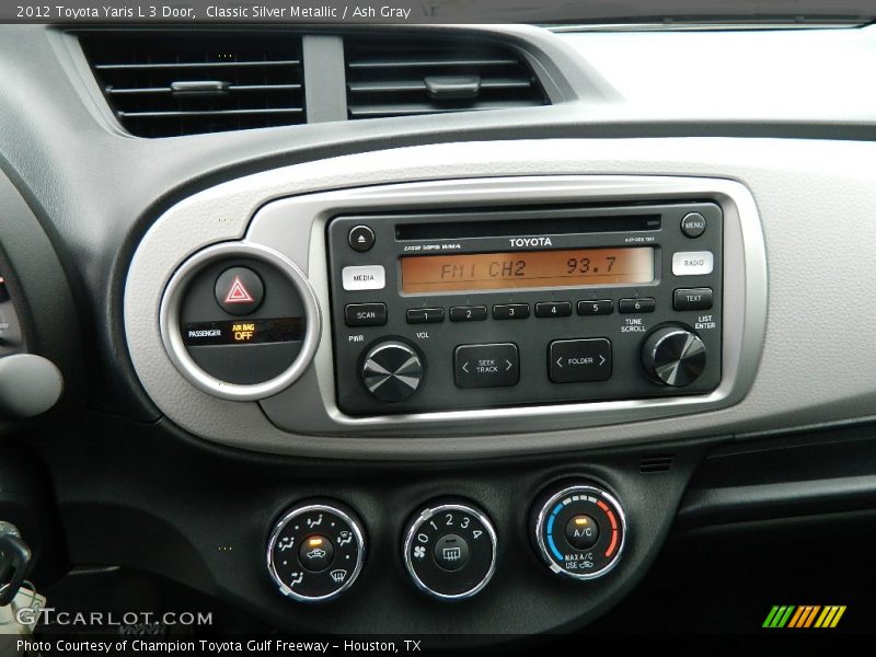 Classic Silver Metallic / Ash Gray 2012 Toyota Yaris L 3 Door