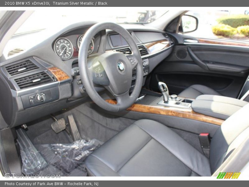 Titanium Silver Metallic / Black 2010 BMW X5 xDrive30i