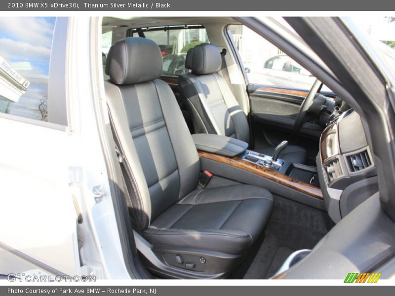 Titanium Silver Metallic / Black 2010 BMW X5 xDrive30i