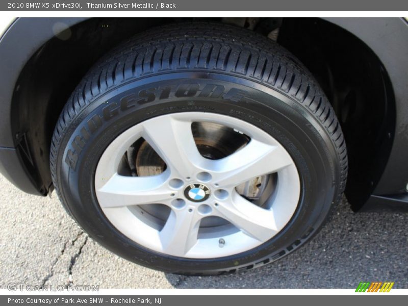 Titanium Silver Metallic / Black 2010 BMW X5 xDrive30i