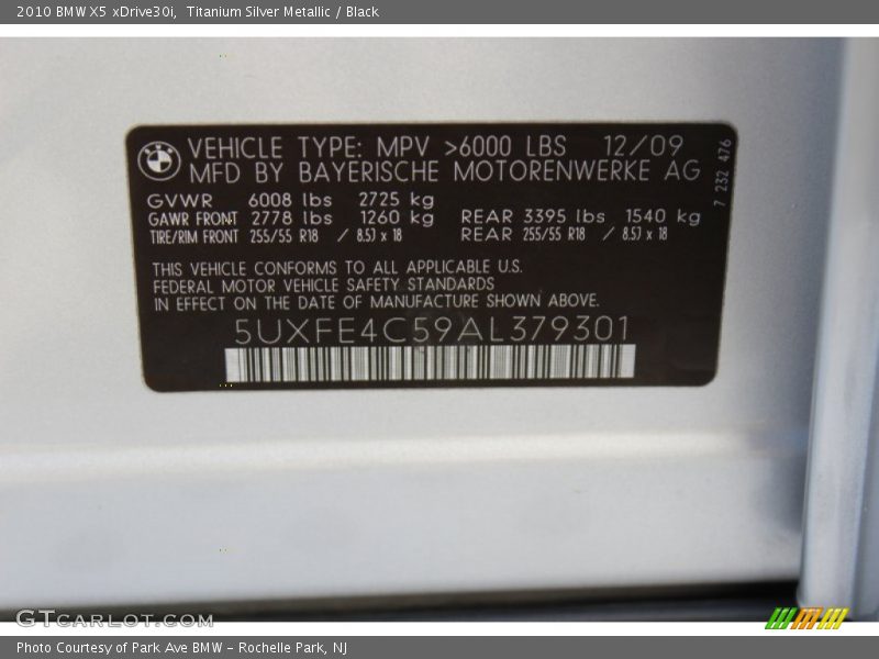 Titanium Silver Metallic / Black 2010 BMW X5 xDrive30i