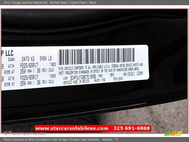 Brilliant Black Crystal Pearl / Black 2011 Dodge Journey Mainstreet