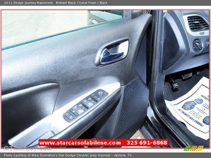 Brilliant Black Crystal Pearl / Black 2011 Dodge Journey Mainstreet