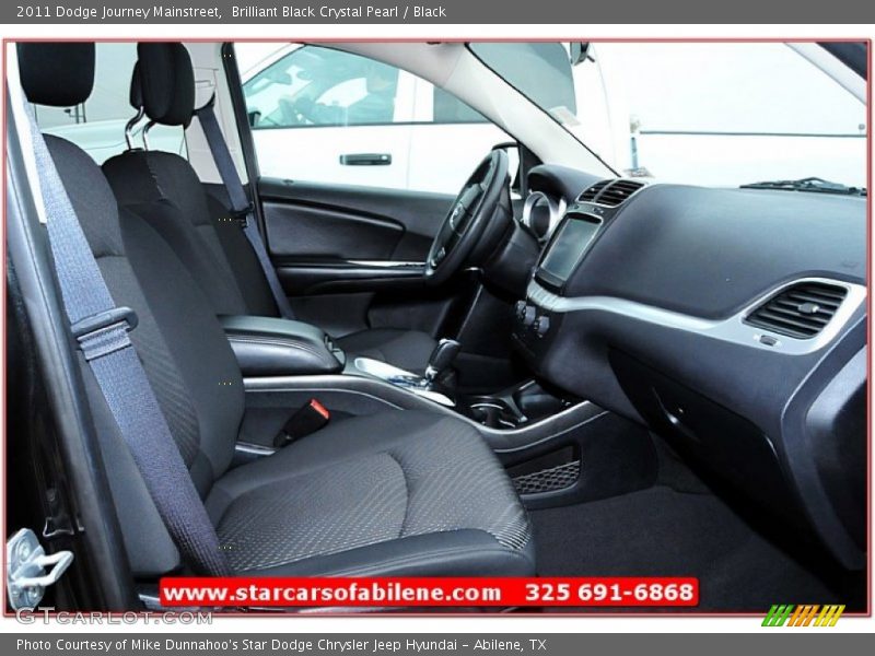 Brilliant Black Crystal Pearl / Black 2011 Dodge Journey Mainstreet