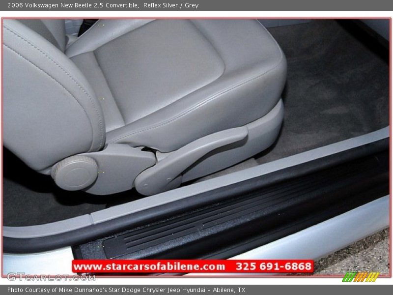 Reflex Silver / Grey 2006 Volkswagen New Beetle 2.5 Convertible