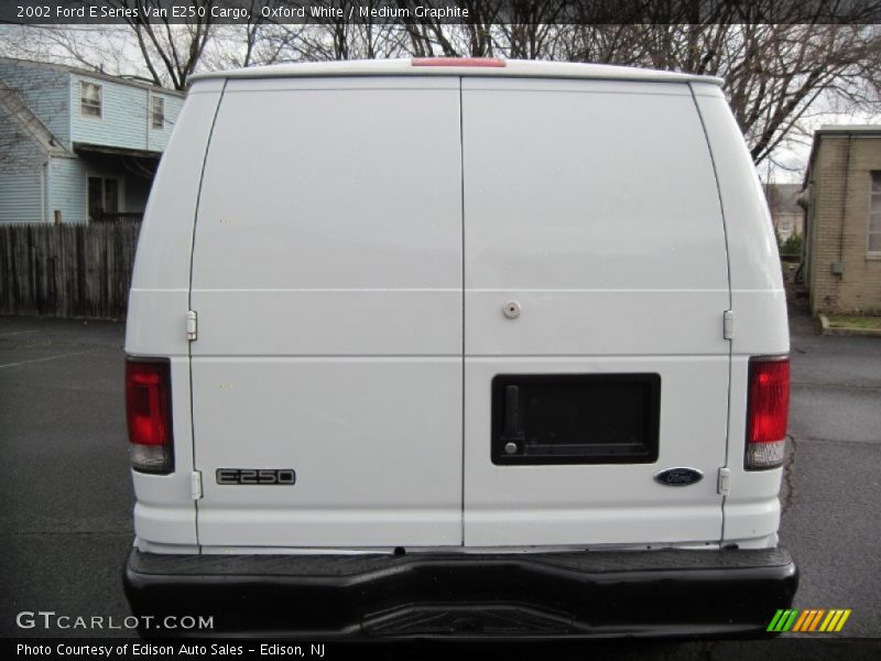 Oxford White / Medium Graphite 2002 Ford E Series Van E250 Cargo