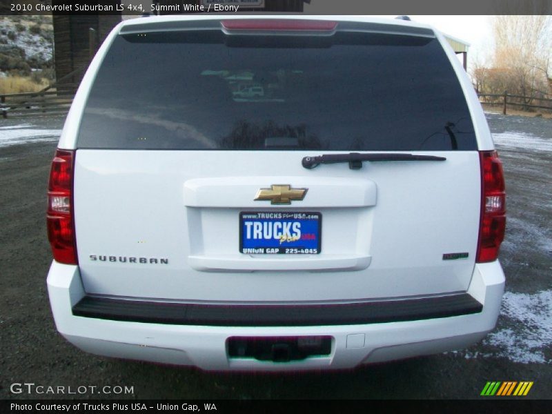 Summit White / Ebony 2010 Chevrolet Suburban LS 4x4