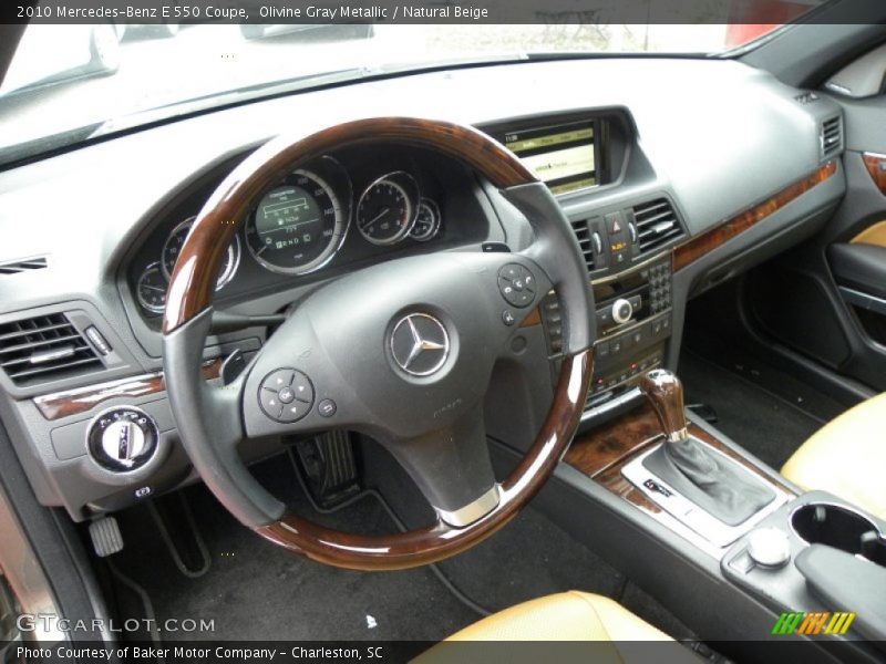 Dashboard of 2010 E 550 Coupe