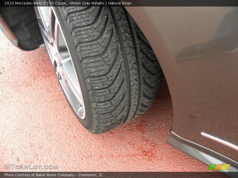 Olivine Gray Metallic / Natural Beige 2010 Mercedes-Benz E 550 Coupe