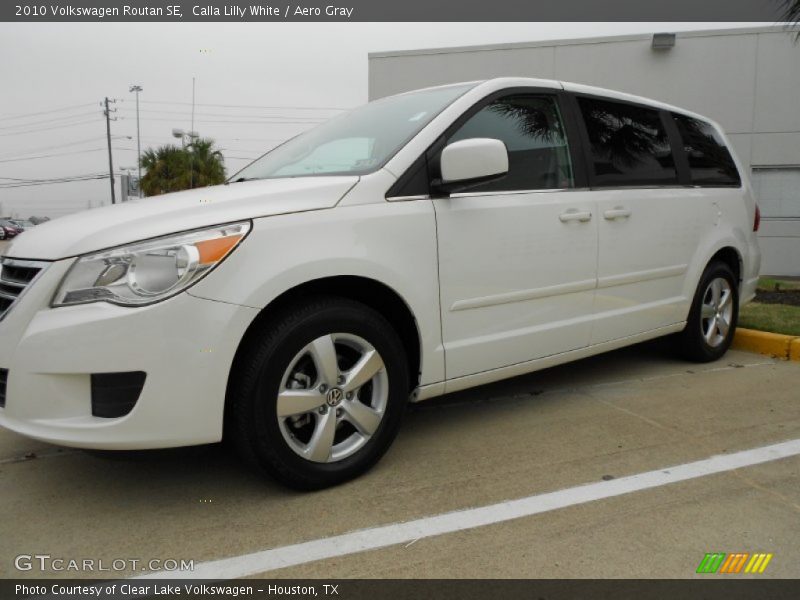 Calla Lilly White / Aero Gray 2010 Volkswagen Routan SE