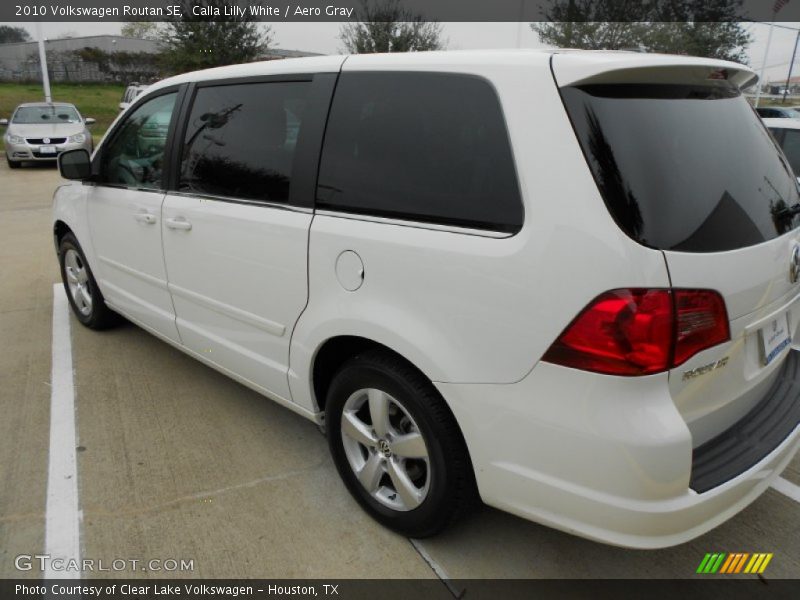 Calla Lilly White / Aero Gray 2010 Volkswagen Routan SE