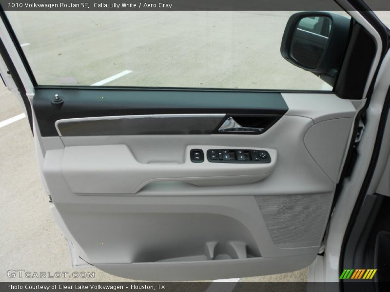 Calla Lilly White / Aero Gray 2010 Volkswagen Routan SE