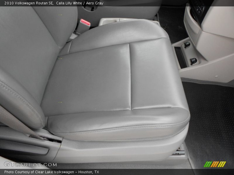 Calla Lilly White / Aero Gray 2010 Volkswagen Routan SE
