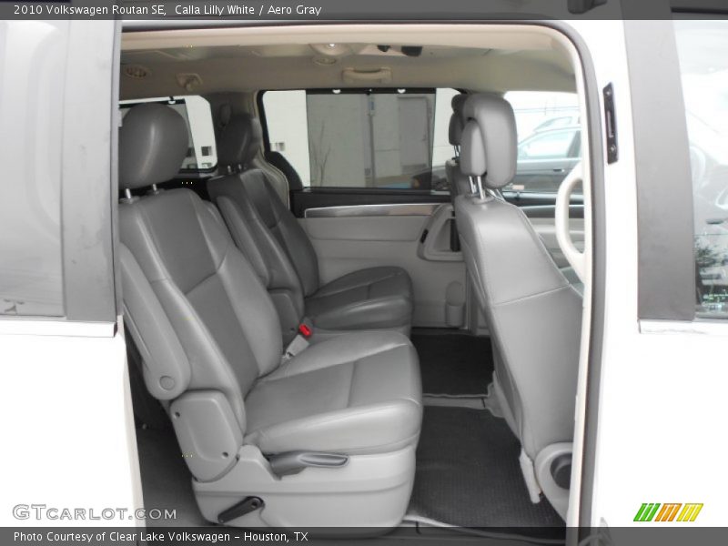 Calla Lilly White / Aero Gray 2010 Volkswagen Routan SE