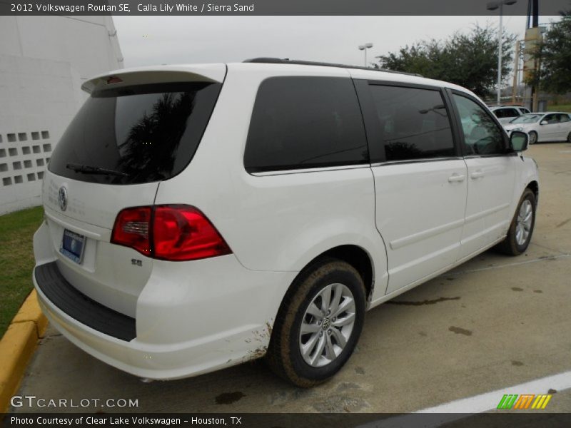 Calla Lily White / Sierra Sand 2012 Volkswagen Routan SE