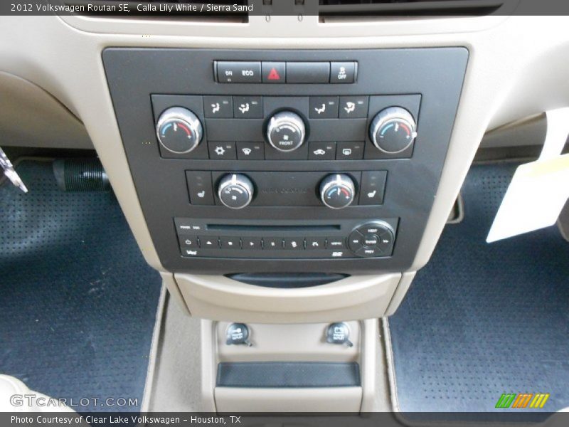 Controls of 2012 Routan SE