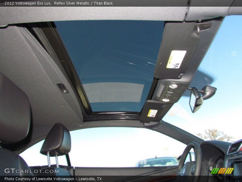 Reflex Silver Metallic / Titan Black 2012 Volkswagen Eos Lux