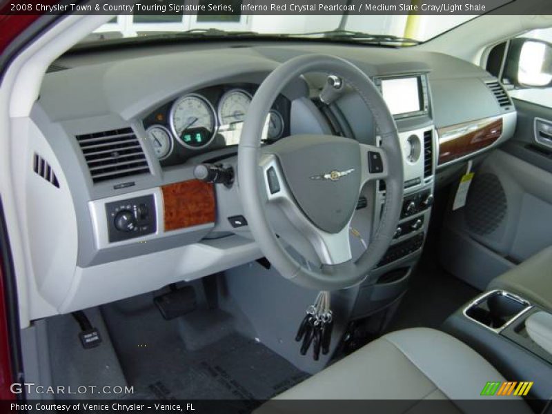 Inferno Red Crystal Pearlcoat / Medium Slate Gray/Light Shale 2008 Chrysler Town & Country Touring Signature Series
