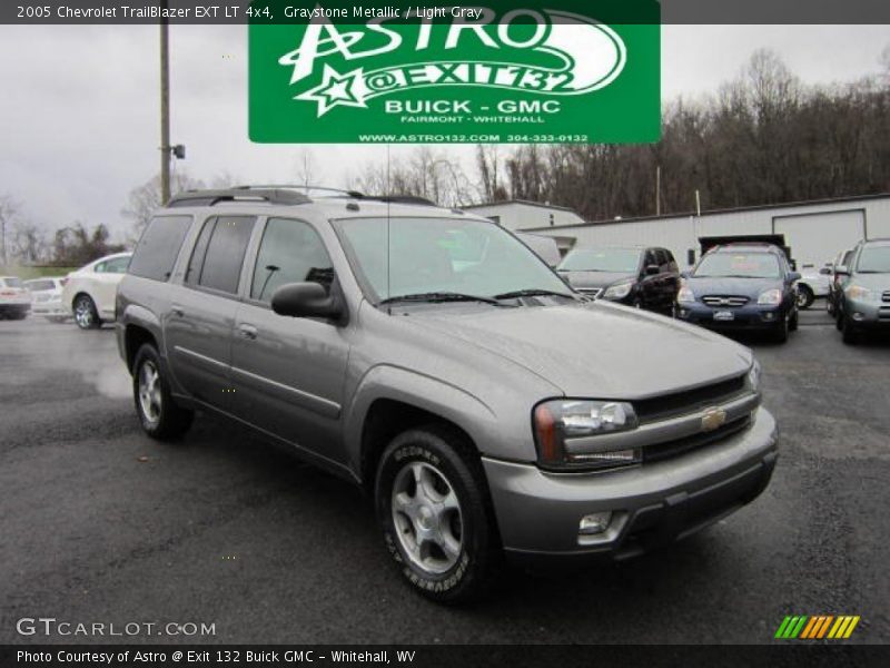 Graystone Metallic / Light Gray 2005 Chevrolet TrailBlazer EXT LT 4x4