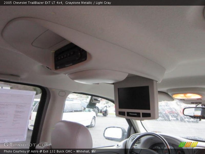 Graystone Metallic / Light Gray 2005 Chevrolet TrailBlazer EXT LT 4x4