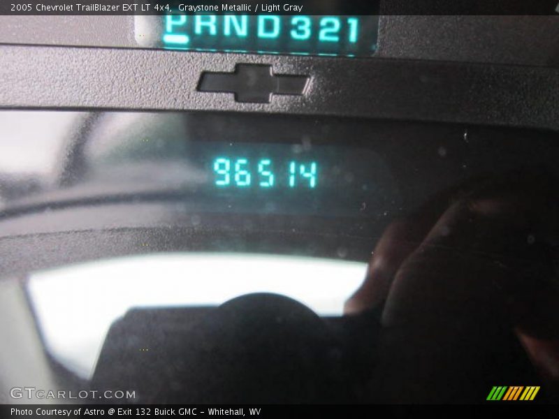 Graystone Metallic / Light Gray 2005 Chevrolet TrailBlazer EXT LT 4x4