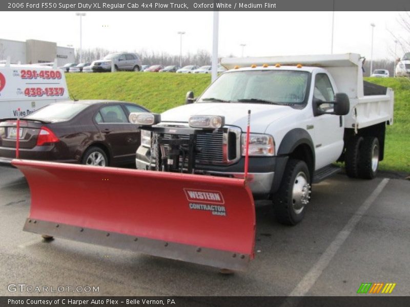 Front 3/4 View of 2006 F550 Super Duty XL Regular Cab 4x4 Plow Truck
