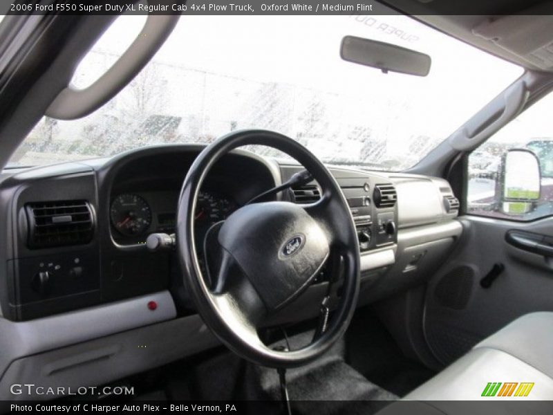 Dashboard of 2006 F550 Super Duty XL Regular Cab 4x4 Plow Truck
