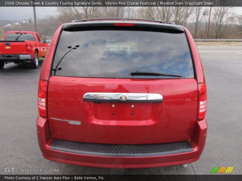 Inferno Red Crystal Pearlcoat / Medium Slate Gray/Light Shale 2008 Chrysler Town & Country Touring Signature Series