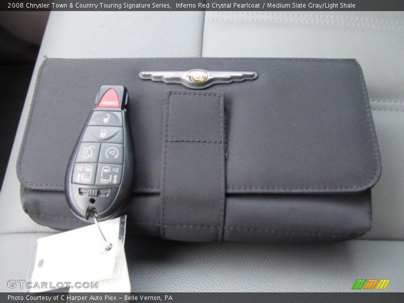 Inferno Red Crystal Pearlcoat / Medium Slate Gray/Light Shale 2008 Chrysler Town & Country Touring Signature Series