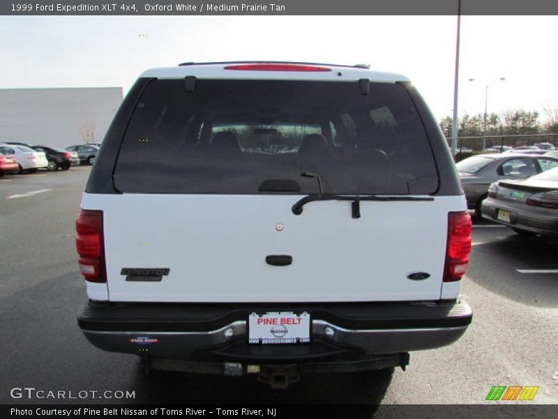 Oxford White / Medium Prairie Tan 1999 Ford Expedition XLT 4x4