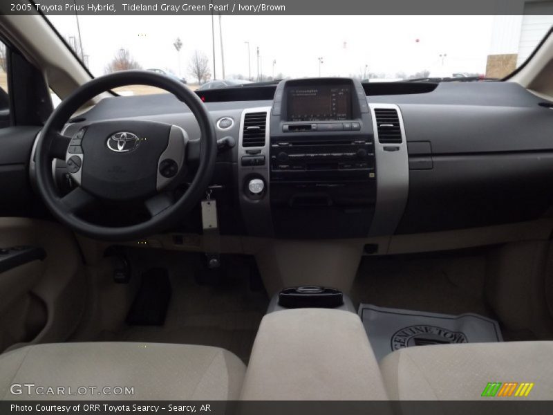 Tideland Gray Green Pearl / Ivory/Brown 2005 Toyota Prius Hybrid