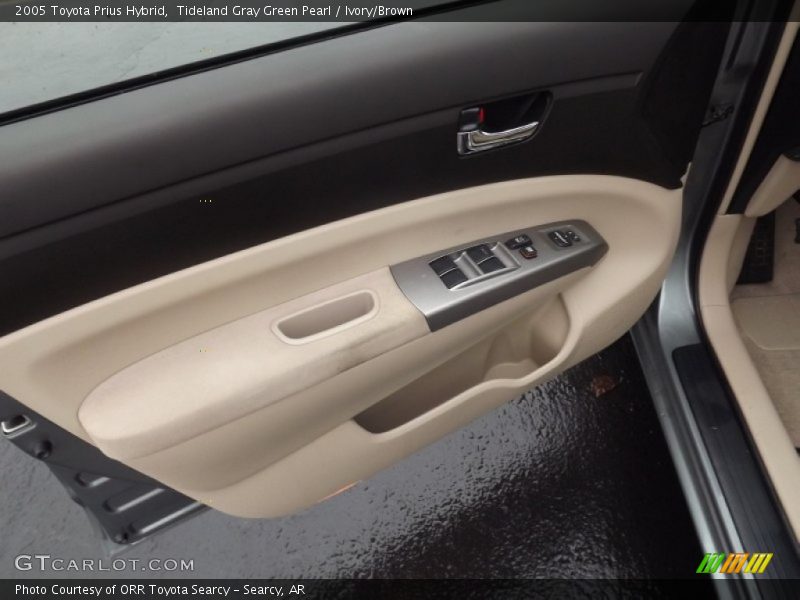 Tideland Gray Green Pearl / Ivory/Brown 2005 Toyota Prius Hybrid