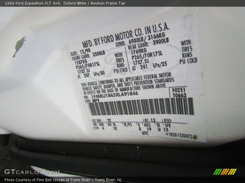 Oxford White / Medium Prairie Tan 1999 Ford Expedition XLT 4x4