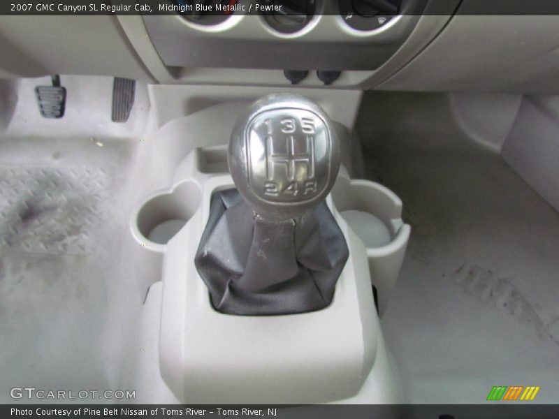  2007 Canyon SL Regular Cab 5 Speed Manual Shifter