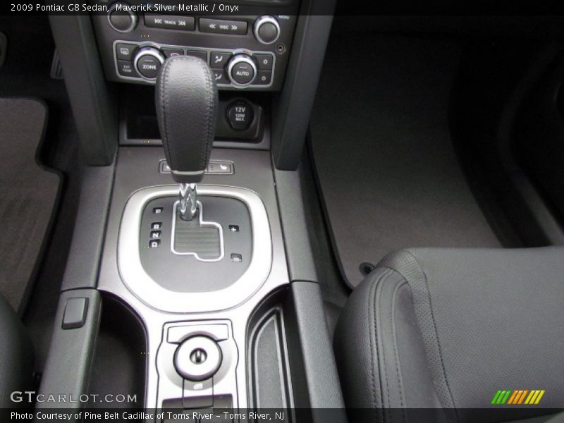 Maverick Silver Metallic / Onyx 2009 Pontiac G8 Sedan