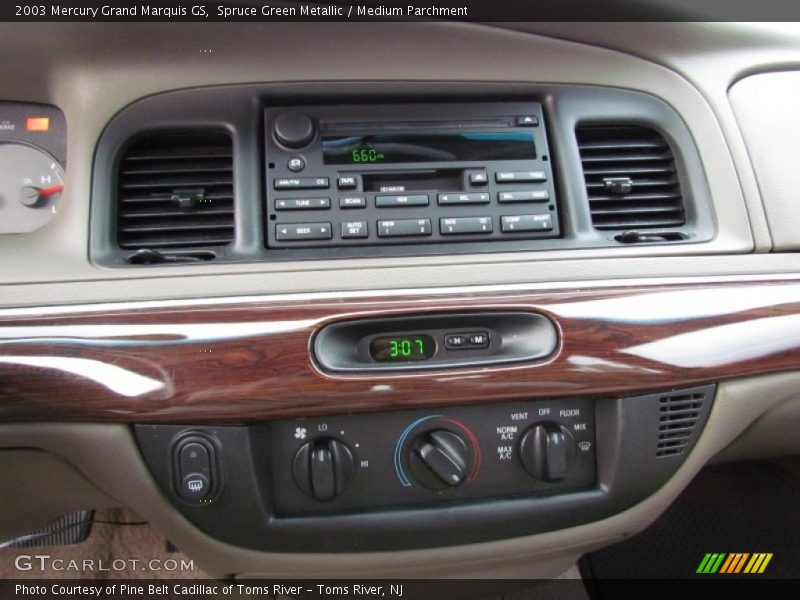 Spruce Green Metallic / Medium Parchment 2003 Mercury Grand Marquis GS