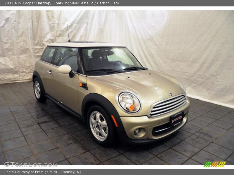 Sparkling Silver Metallic / Carbon Black 2011 Mini Cooper Hardtop