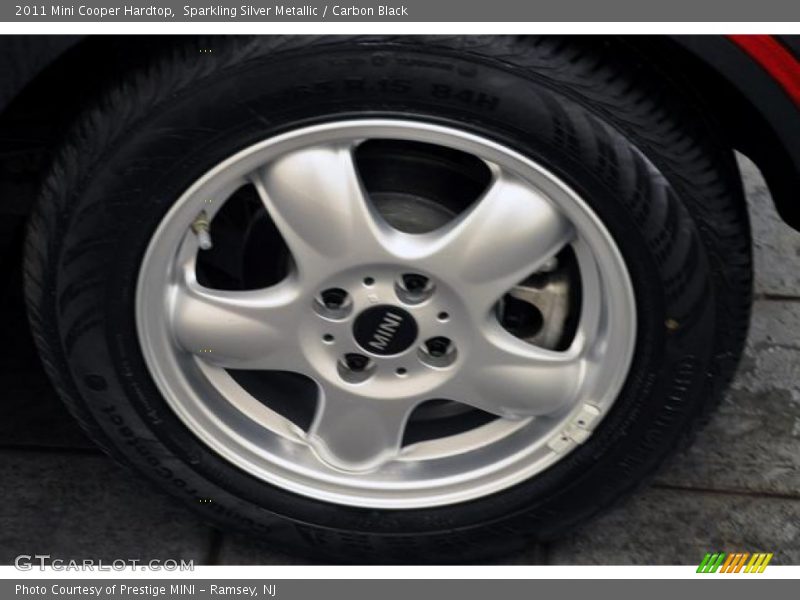 Sparkling Silver Metallic / Carbon Black 2011 Mini Cooper Hardtop