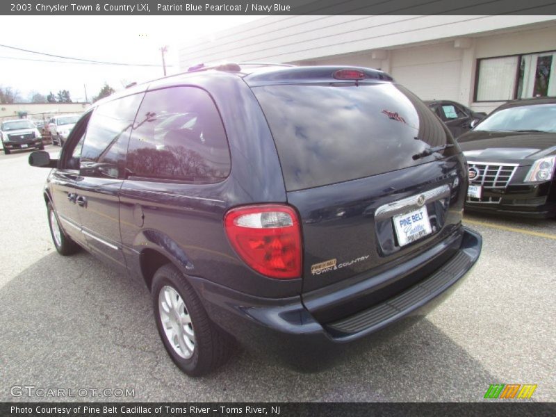 Patriot Blue Pearlcoat / Navy Blue 2003 Chrysler Town & Country LXi