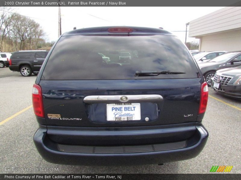 Patriot Blue Pearlcoat / Navy Blue 2003 Chrysler Town & Country LXi