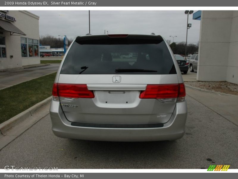 Silver Pearl Metallic / Gray 2009 Honda Odyssey EX