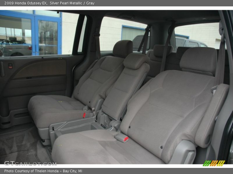 Silver Pearl Metallic / Gray 2009 Honda Odyssey EX