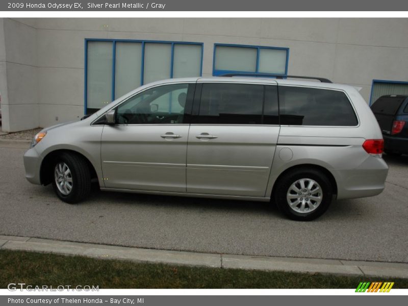 Silver Pearl Metallic / Gray 2009 Honda Odyssey EX