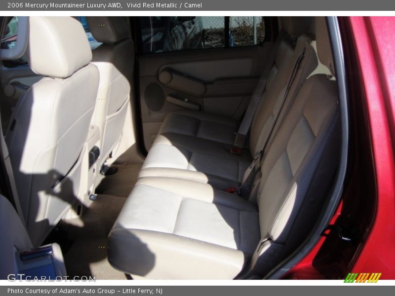 Vivid Red Metallic / Camel 2006 Mercury Mountaineer Luxury AWD