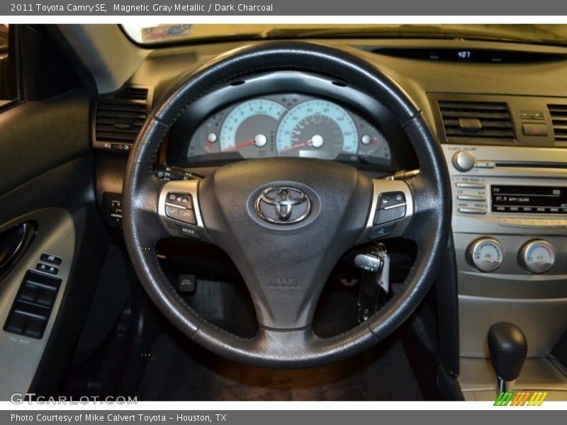 Magnetic Gray Metallic / Dark Charcoal 2011 Toyota Camry SE