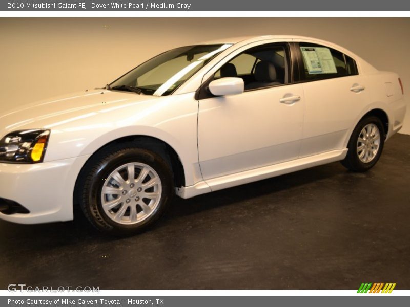 Dover White Pearl / Medium Gray 2010 Mitsubishi Galant FE